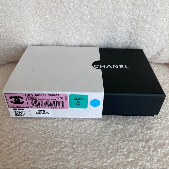 Chanel Pearl and Crystal brooch, gold tone - Picture 5 of 14